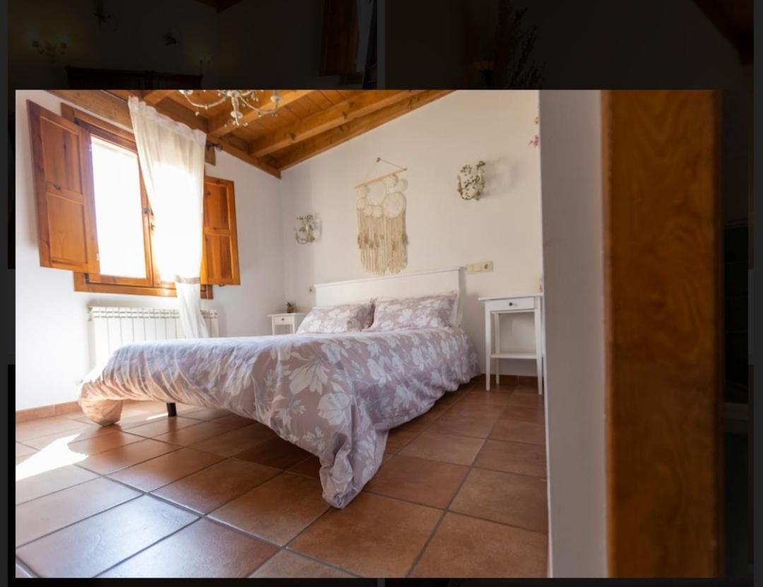 Hotel Rural En Las Cascadas De Tobera Exteriör bild